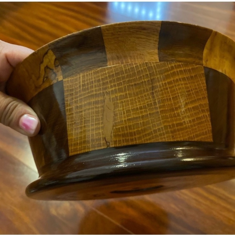 Beautiful Handcrafted Wooden Bowl 4” - Picture 7 of 7